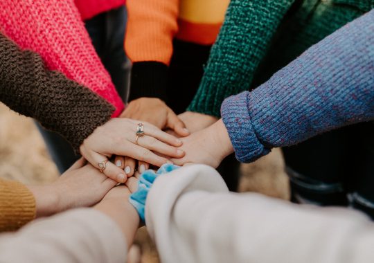Picture of people coming together for volunteering in Melbourne