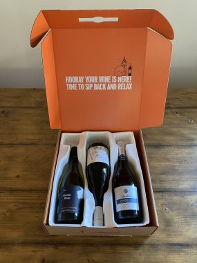 Picture of a Good Pair Days wine subscription box