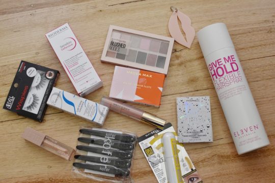 Picture of the Jade K Melbourne makeup masterclass goodie bag